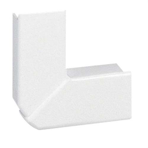 Flad vinkel 40x20mm DLPLUS med reference 030283 fra mærket LEGRAND
