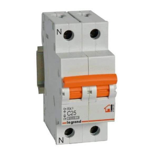 Magnetafbryder RX³ - 1P+N - 230V~ - 25A - kurve C med reference 419928 fra mærket LEGRAND