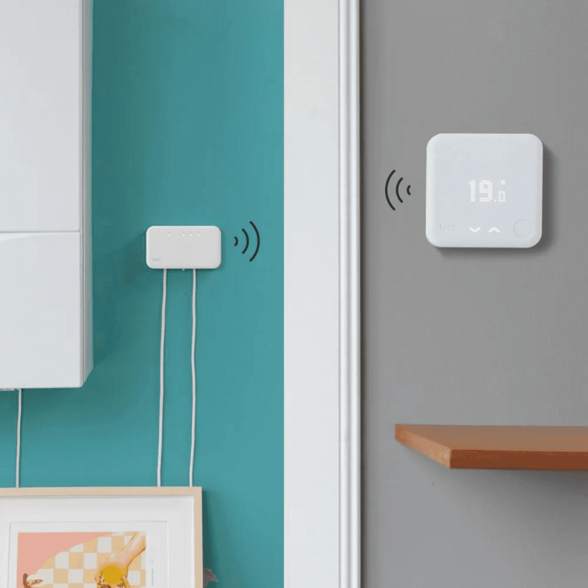 TADOº V3+ trådløst smart termostat startpakke med WiFi og APP med reference ST KIT W V3 + fra mærket TADOº