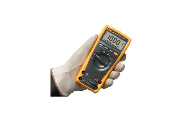 Fluke 175 ægte RMS digital multimeter med reference 1645981 fra mærket FLUKE