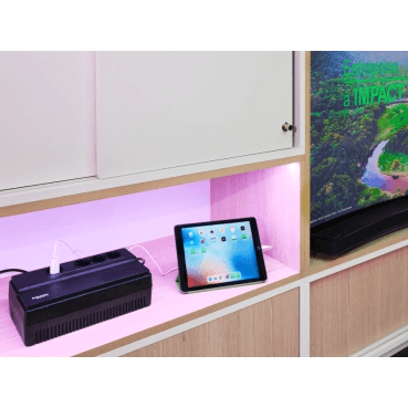 SAI EASY UPS BVS 650VA - Schuko-stikdåser med reference BVS650I-GR fra mærket SCHNEIDER ELECTRIC